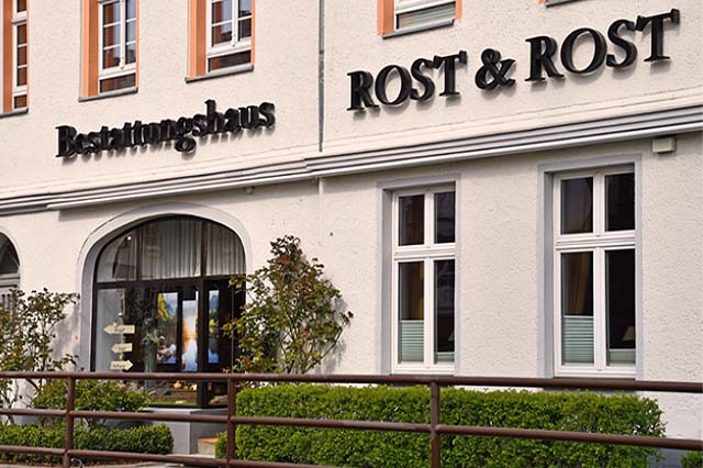 Rost & Rost Bestattungshaus Am Friedhof