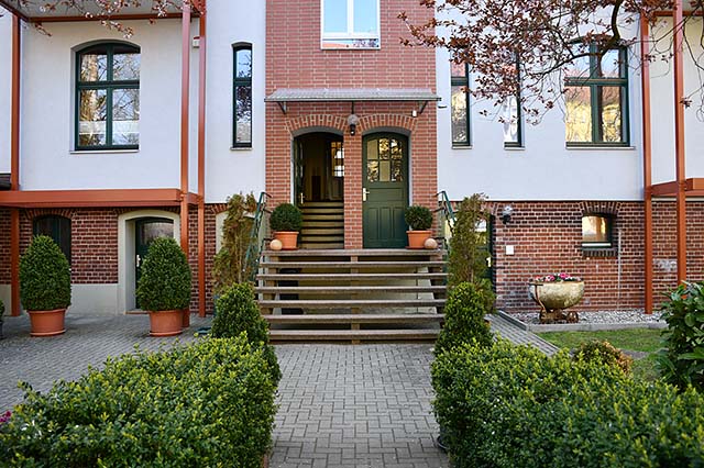 Rost & Rost Bestattungshaus Am Friedhof